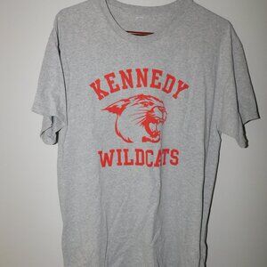 Kennedy Wildcats t shirt from The Wonder Years TV show box set Kevin Arnold